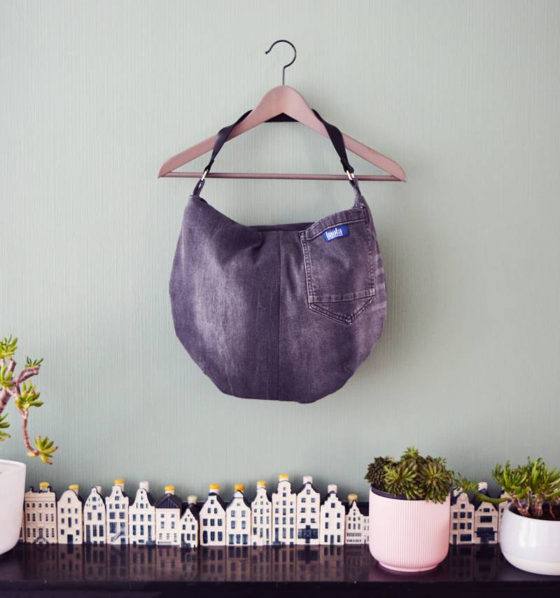 Große Graue Denim Hobo Tasche Mit Schwarzem Lederband Für Damen Schultertasche Handtasche Alltagstasche von Boldpeach