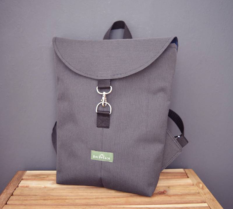 Rucksack Grau Hipster Fahrradtasche Klein Jeden Tag Mini Tablet Minimalist Wasserdichte Tasche Rucksack Grau Hipster Fahrradtasche Klein Jeden Tag Mini Tablet Minimalist Wasserdichte Tasche von Boldpeach