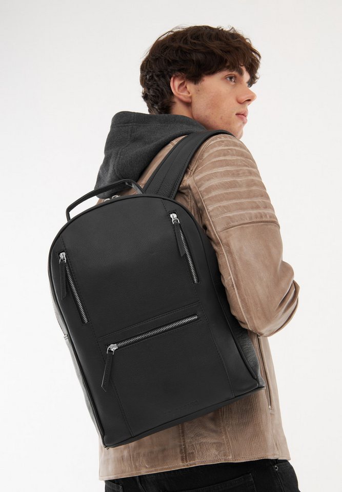 Bolongaro Trevor Rucksack BERLIN BACKPACK, Tragegriff oben, Verstellbare Träger, Hauptfach mit Reißverschluss von Bolongaro Trevor