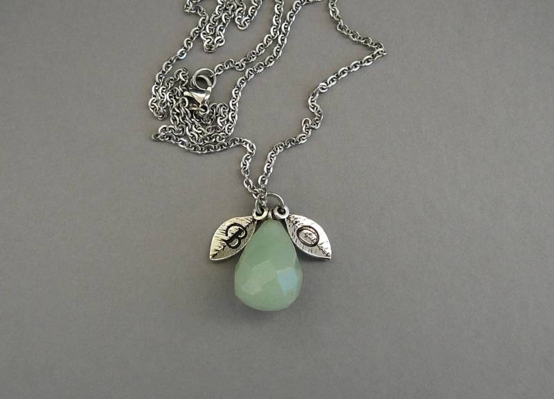 Aventurin Halskette Personalisierte Für Mama Geschenk Grüner Anhänger Buchstaben Halsketten Steine Silber Buchstabe Edelstein Tropfen von BonBonStones