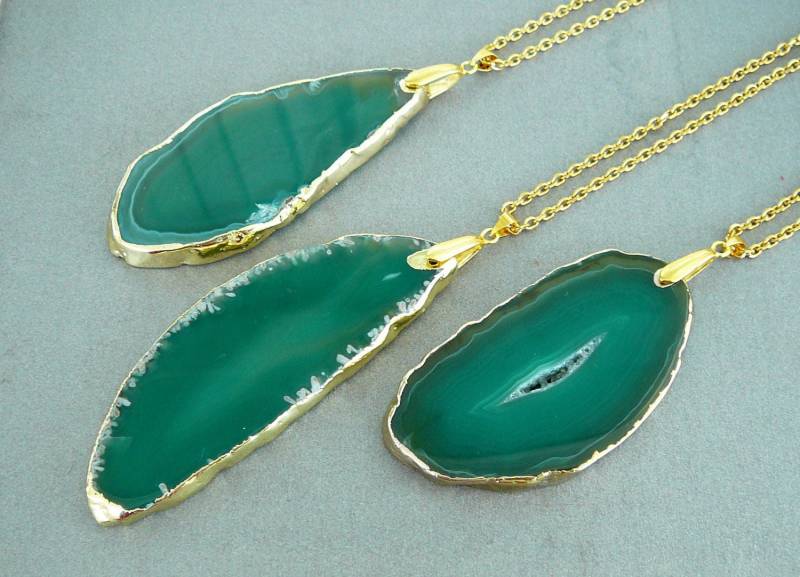 Grüne Achat-Halskette Grüner Achat Anhänger Geschenk Für Frau Stein Lange Halskette Healing Boho von BonBonStones