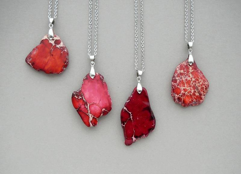 Roter Jaspis Halskette Für Frauen Geschenk Natürlicher Roter Regalit Anhänger Lange Boho Edelstein Silber Heilstein Schmuck Sie von BonBonStones