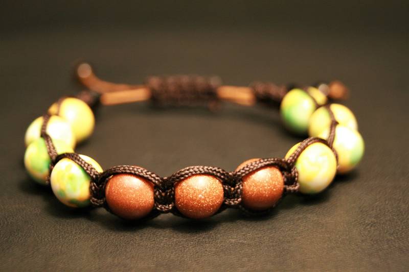 Handgemachtes Goldstone Jade Shambala Armband Naturstein Perle von BondMall