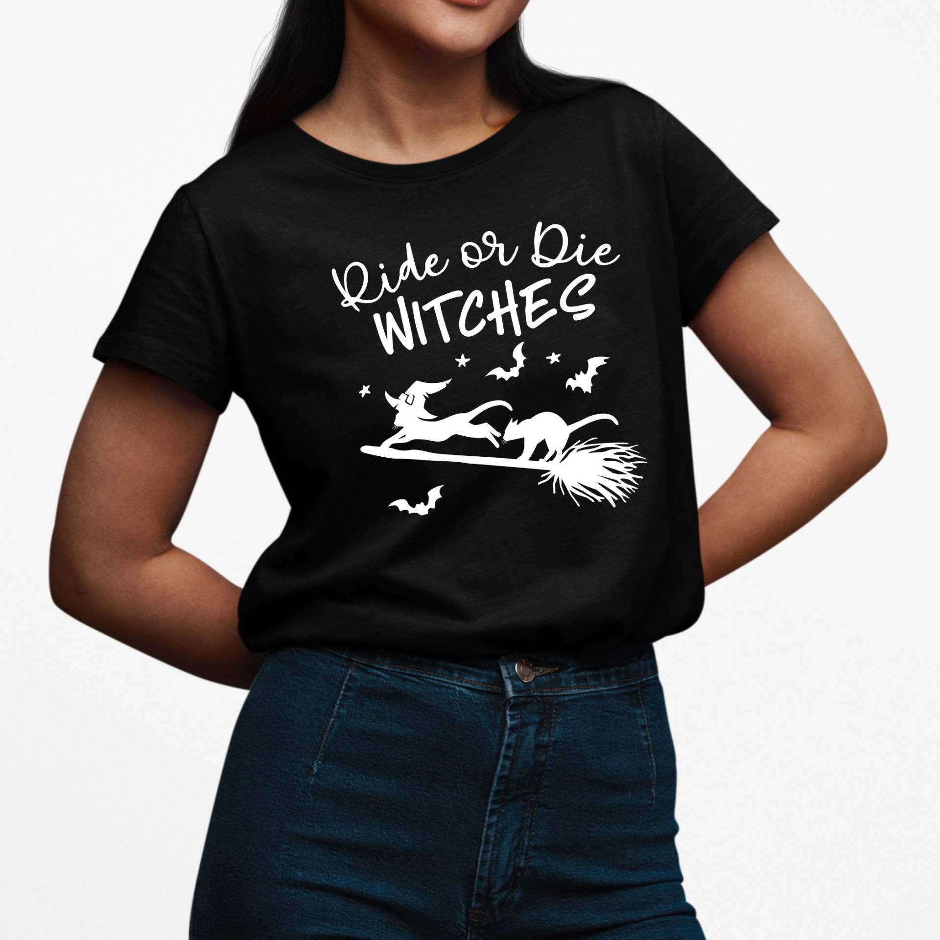 Ride Or Die Hexen Shirt Leuchte Im Dunkeln Halloween T-Shirt Ride Or Die Hexen Shirt Leuchte Im Dunkeln Halloween T-Shirt von BondiBlueDesign