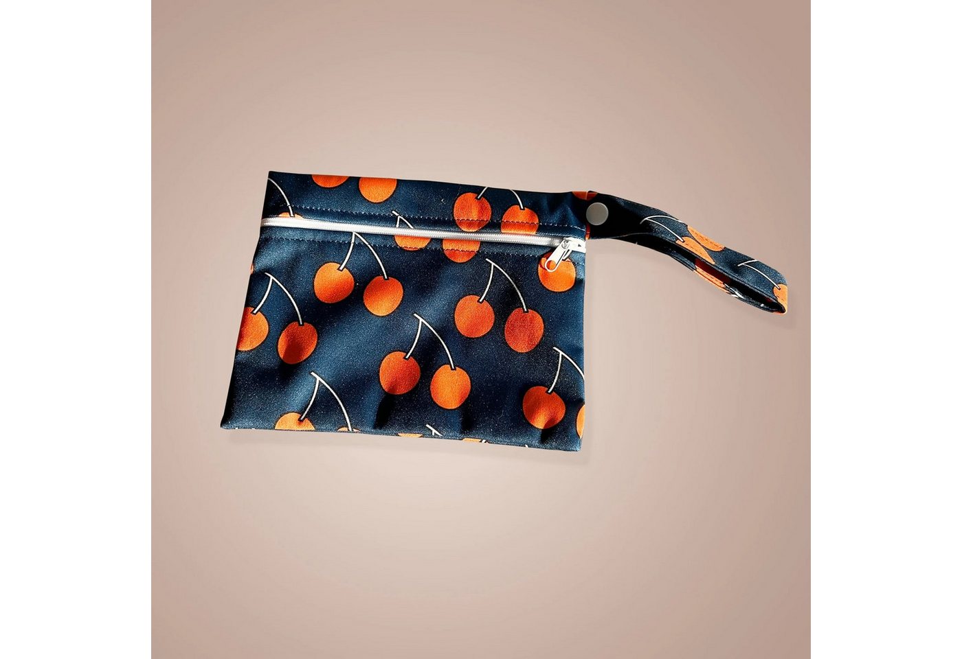 Boni-Shop Kosmetiktasche Weekiss Wetbag, Period Bag, Farbe Weekiss: Kirsche von Boni-Shop