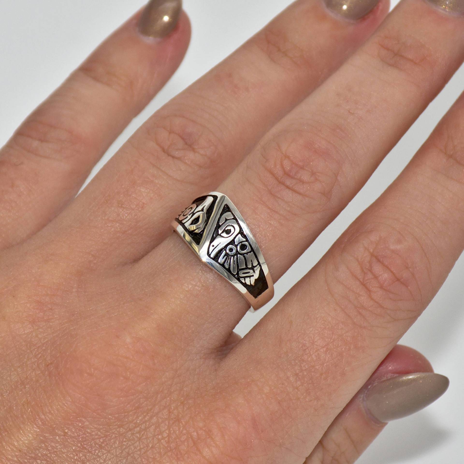 Lovebirds Ring - Silber Lovebird Adler Rabe Northwest Native -Adler Frauen -Rabe -Silber Vogel Lovebirds Ring - Silber Lovebird Adler Rabe Northwest Native -Adler Frauen -Rabe -Silber Vogel von BonitaRoseJewelry