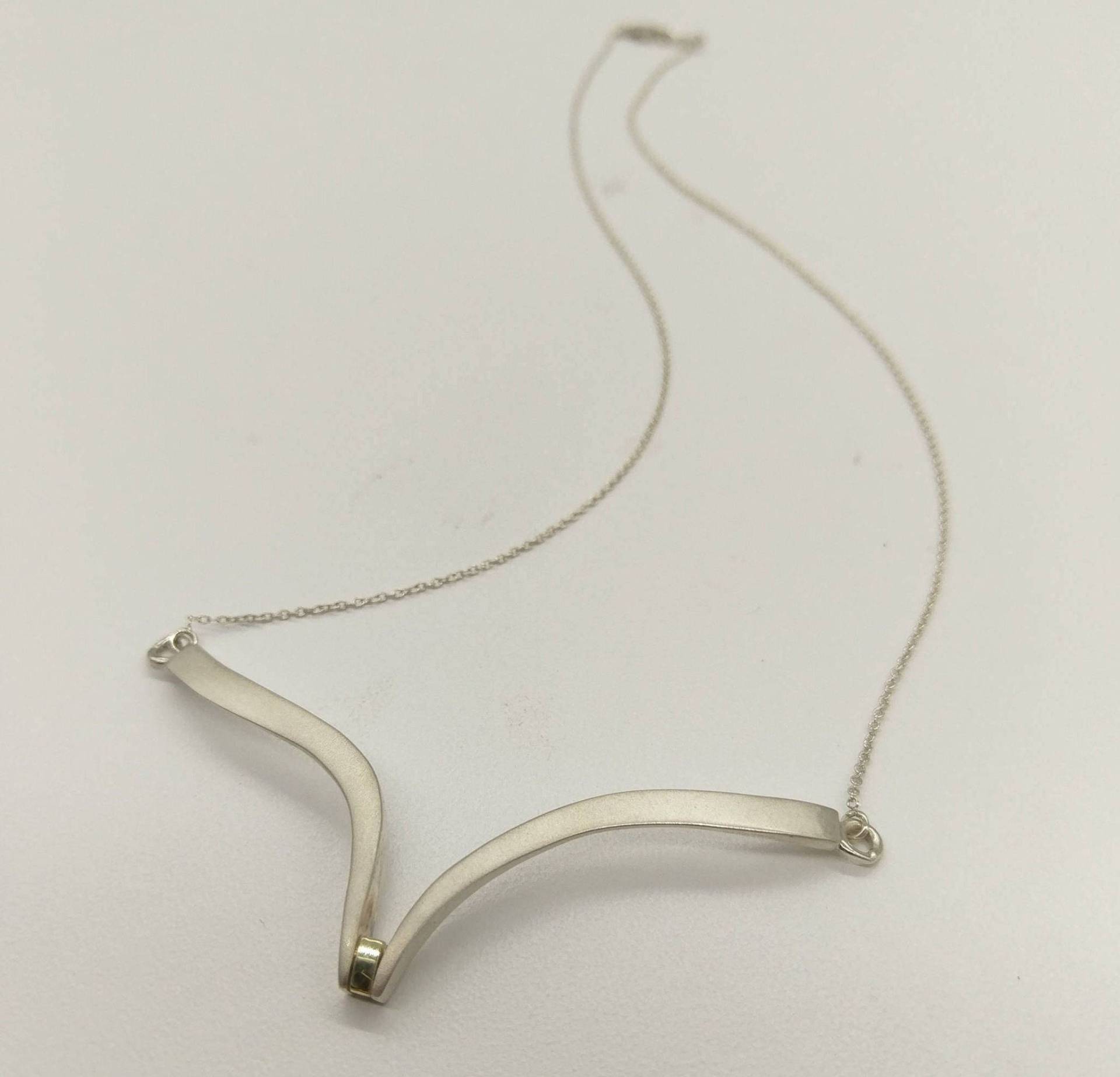 Minimal Und Moderne Kollektion, Dressy Halskette, Casual, Neutral Neckless, Elegant Dressy, Silber Gold von BonitaRoseJewelry