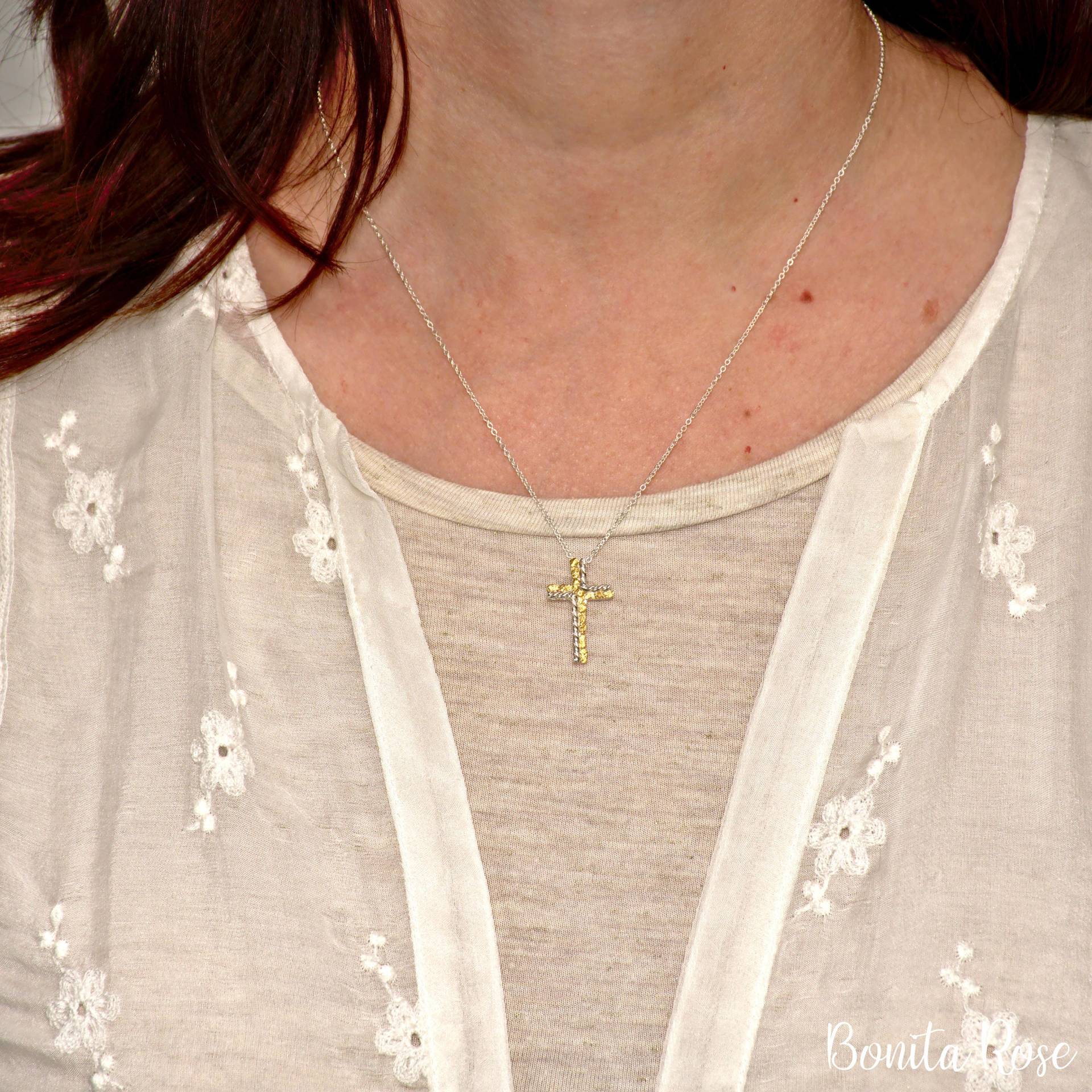 Nugget Kreuz Anhänger, Kreuz, Goldnugget Style Cross, Goldnugget, Silbernugget Nautical Gold von BonitaRoseJewelry