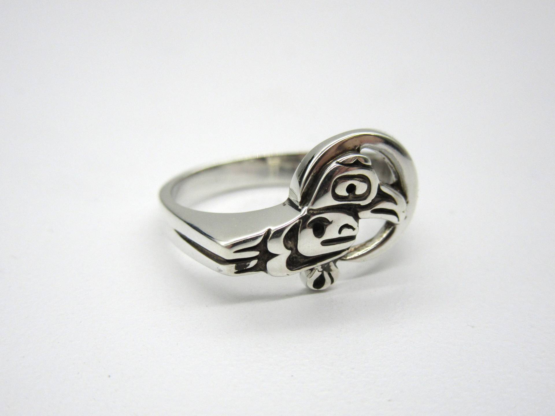 Raven Crescent Moon - Halbmond Ring Silberner Rabenring von BonitaRoseJewelry