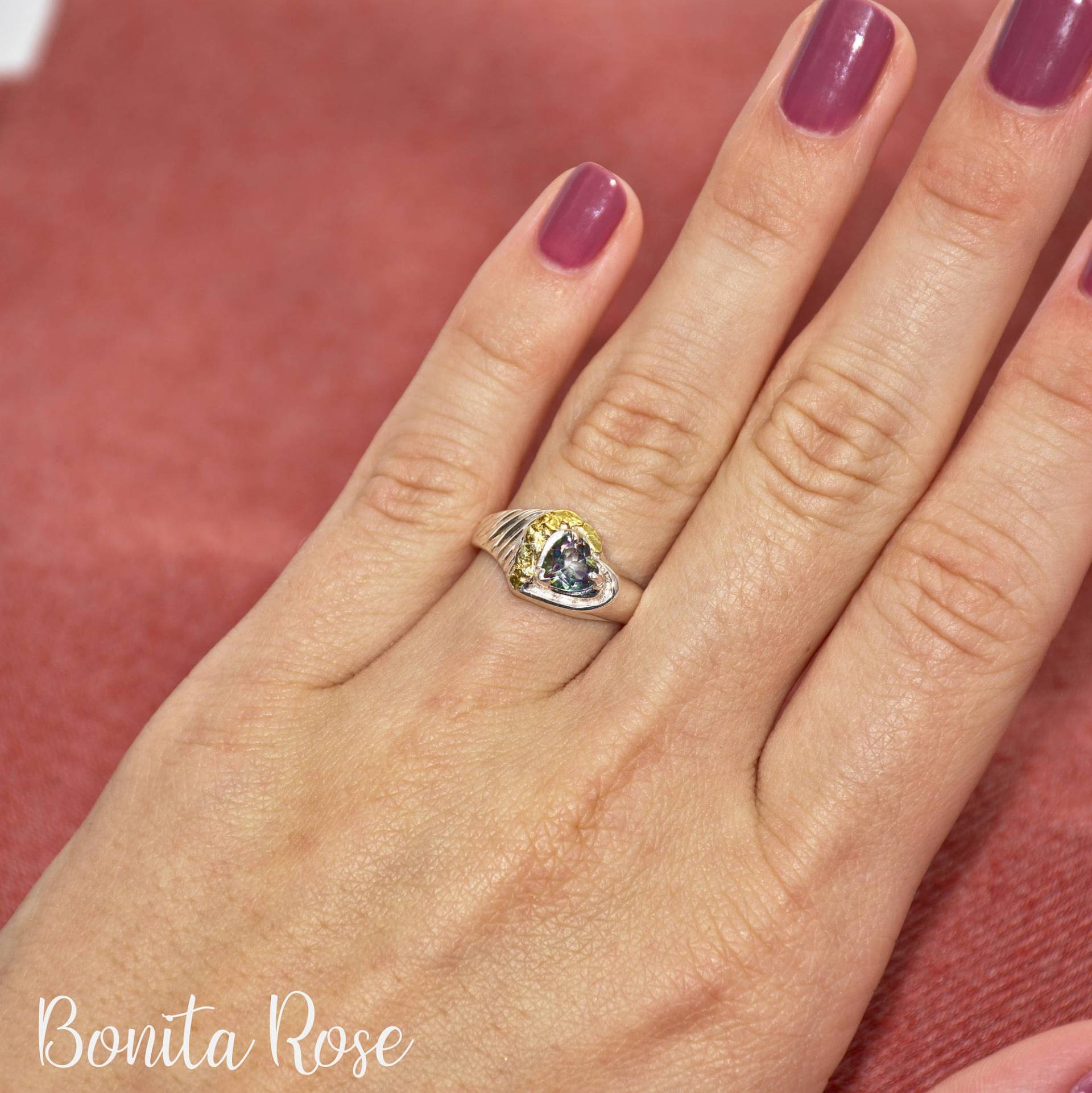 Regenbogen Topas - Topas Ring - Herzförmige Herz Mystic Herz - Sterling Nugget von BonitaRoseJewelry