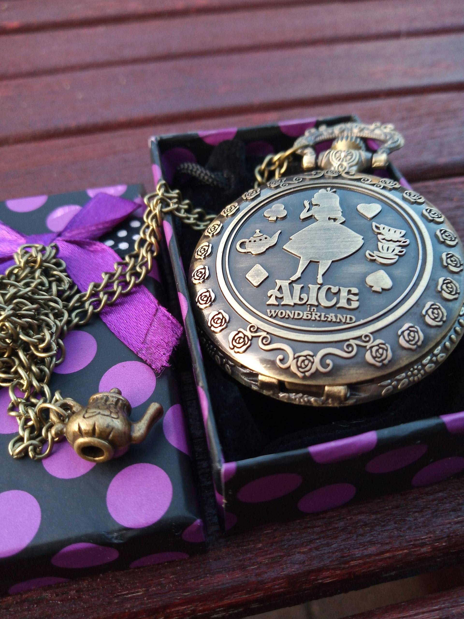 Alice Im Wunderland-Taschenuhr An Langer Kette Antique Style Charm, Gratis Geschenkbox Alice Im Wunderland-Taschenuhr An Langer Kette Antique Style Charm, Gratis Geschenkbox von BonkersAboutAlice