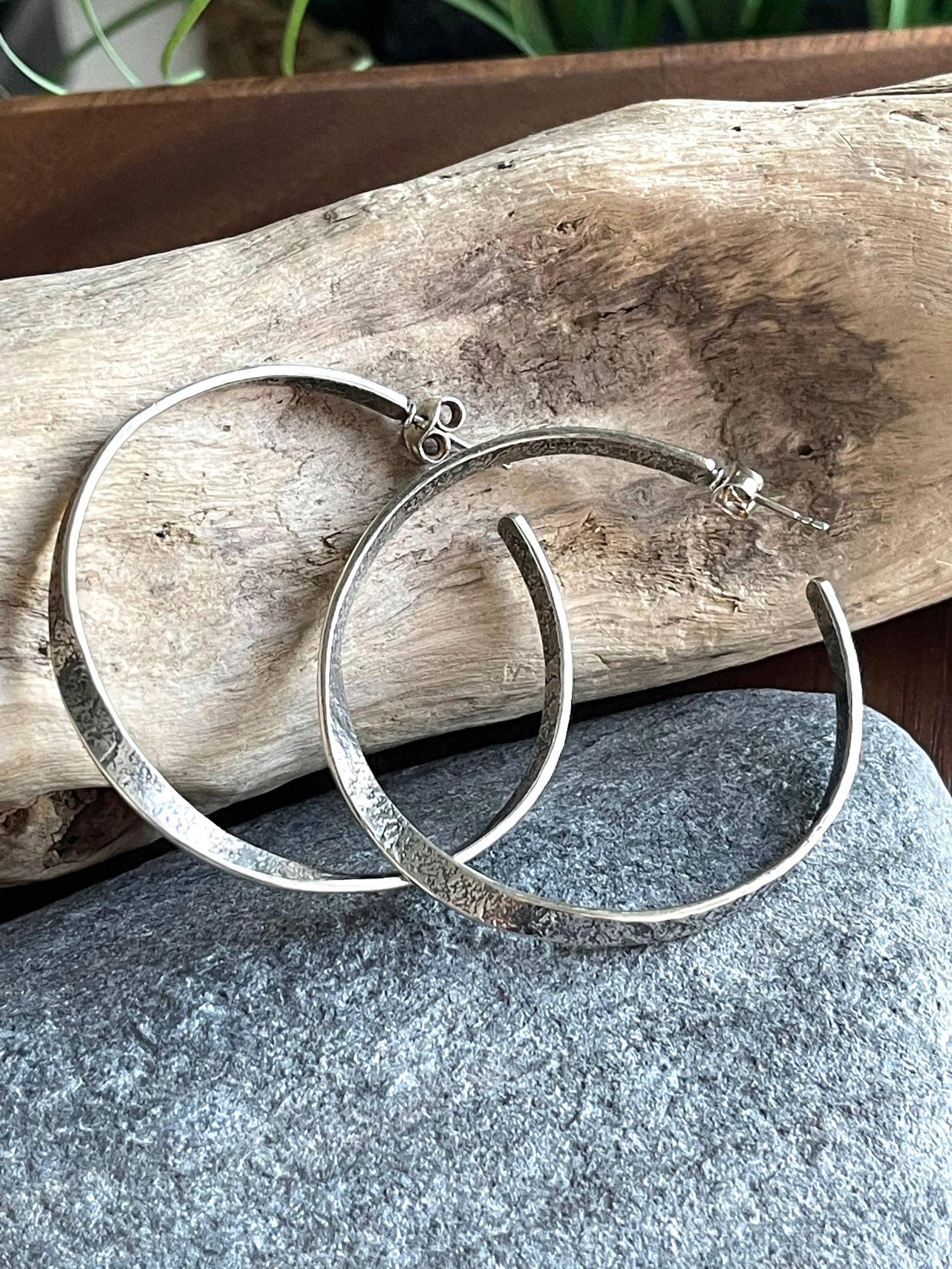Silpada Sterling Silber "Twist Of Fate" Creolen, P1731, Gratis Geschenkverpackung." Silpada Sterling Silber "Twist Of Fate" Creolen, P1731, Gratis Geschenkverpackung." von BonnieRoseJewelry