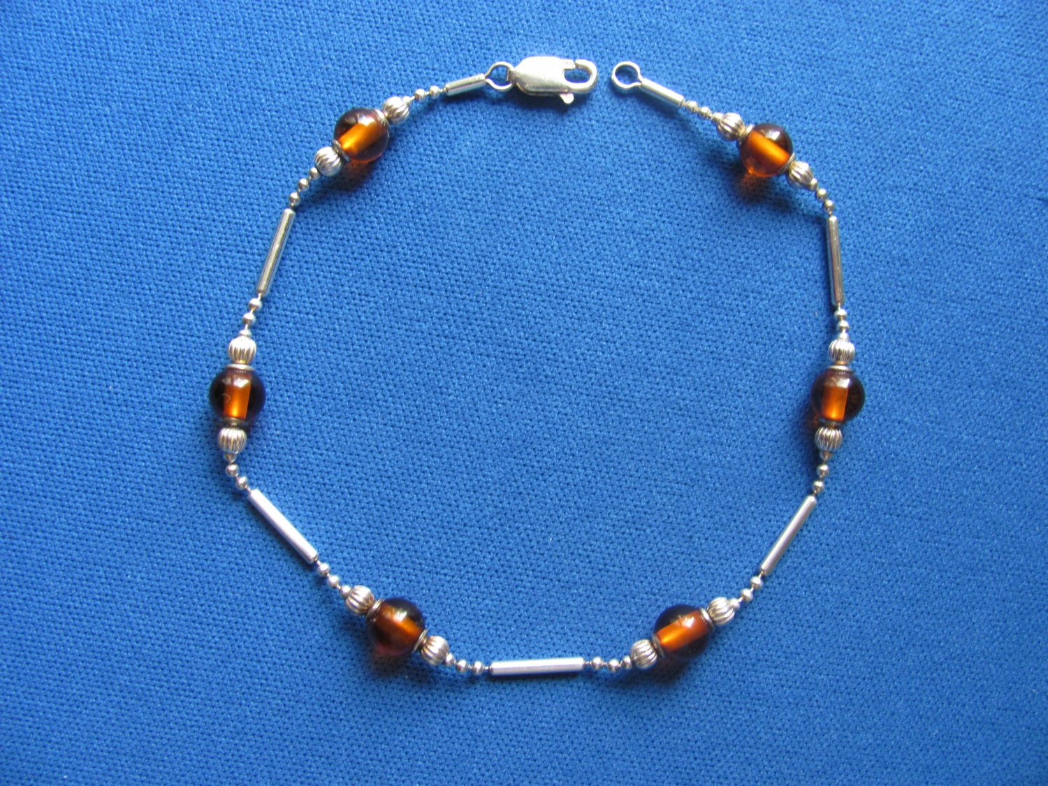 Vintage Handgefertigte Sterling Silber Und Bernstein Glas Perle Armband Perlen Schön Vintage Handgefertigte Sterling Silber Und Bernstein Glas Perle Armband Perlen Schön von BonniesGreatFinds