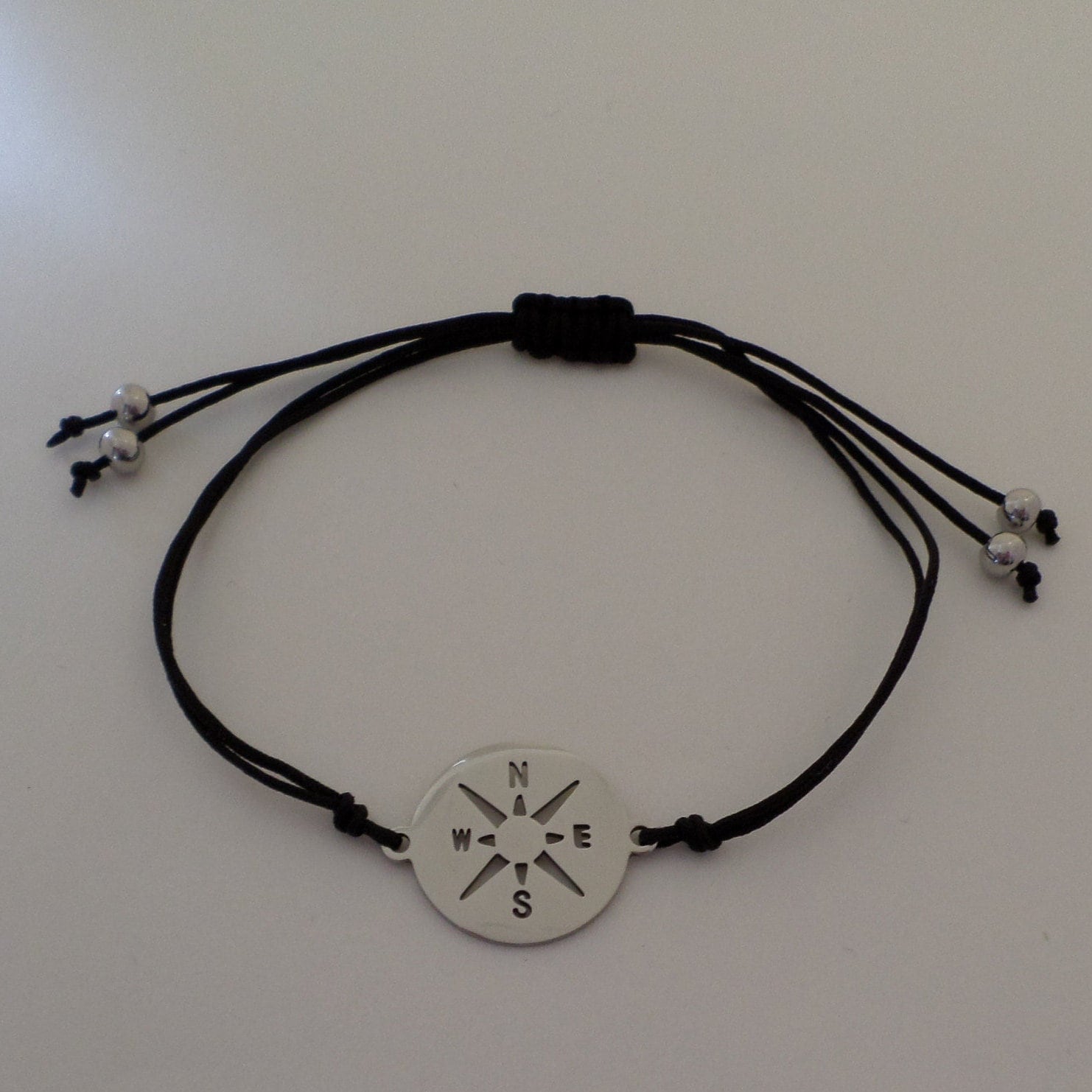 Armband - Edelstahl Kompass Verschiedene Farben von BonniesKreativwerk