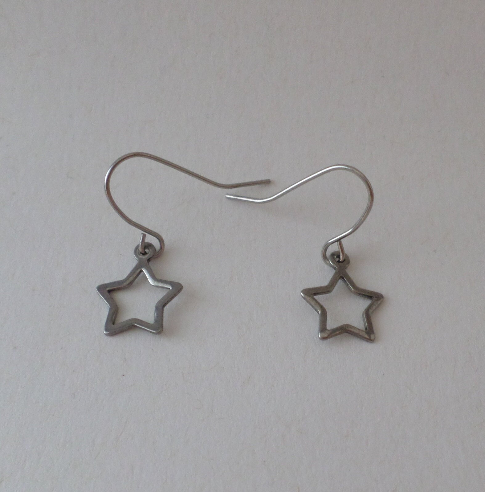 Edelstahl Ohrringe - Kleiner Stern von BonniesKreativwerk