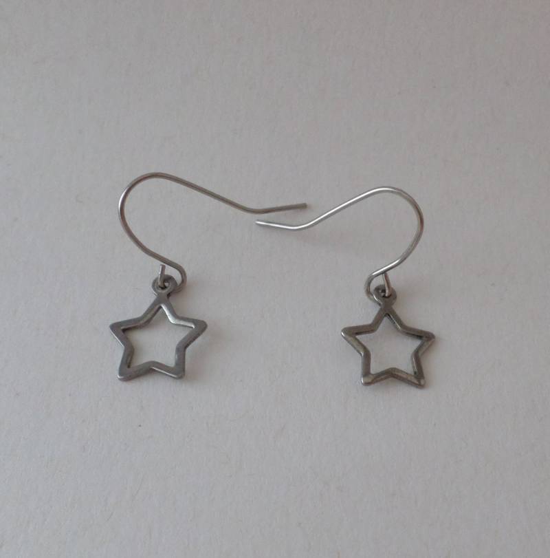 Edelstahl Ohrringe - Kleiner Stern von BonniesKreativwerk