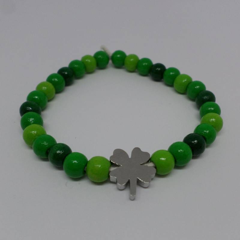 Holzperlen Armband - Edelstahl Kleeblatt Grün Mit Bio Gummiband von BonniesKreativwerk