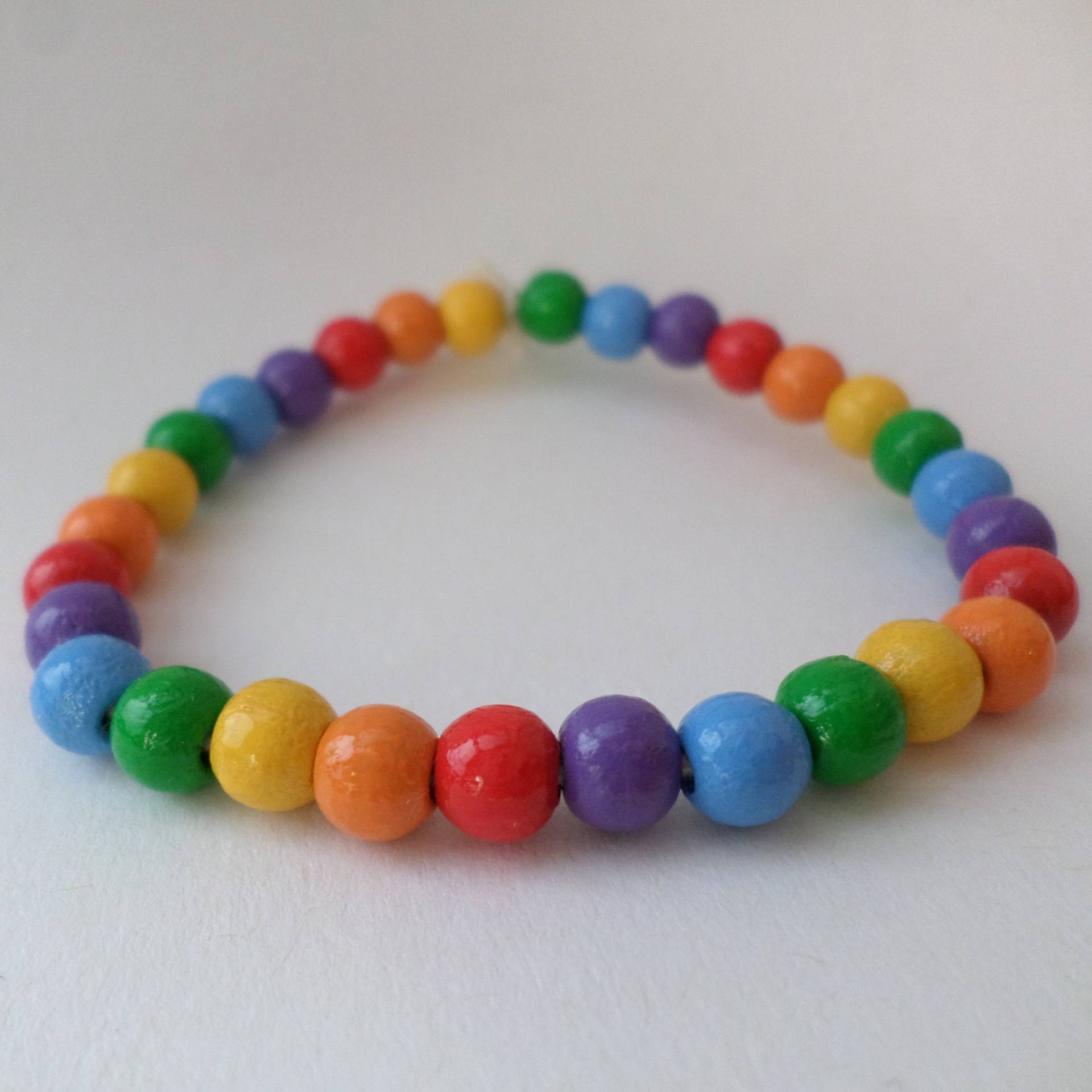 Holzperlen Armband - Regenbogen Bunt Mit Bio Gummiband von BonniesKreativwerk