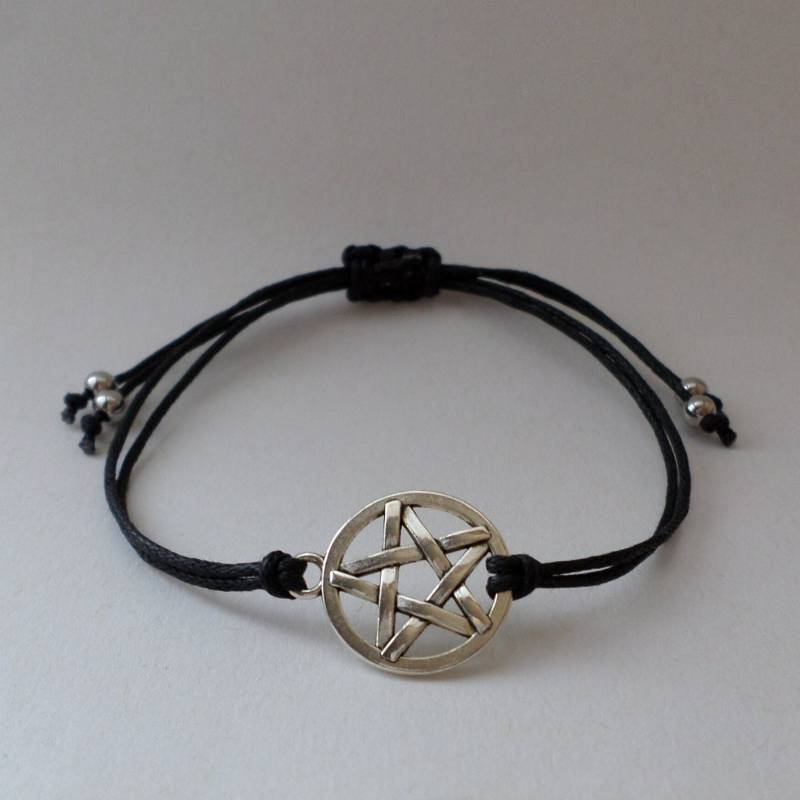 Pentagramm - Baumwollarmband Verschiedene Farben von BonniesKreativwerk