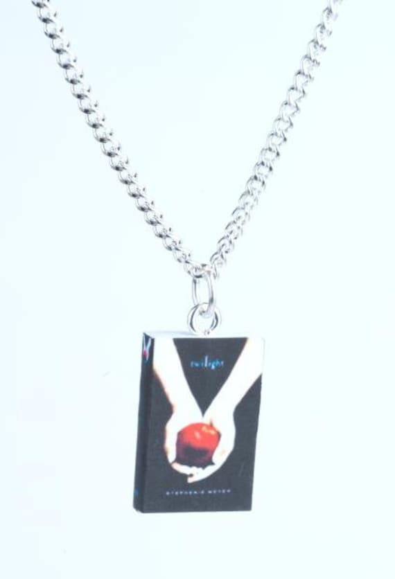 Twilight Serie Buch Novel Halskette Twilight Serie Buch Novel Halskette von BookLoversEmporium