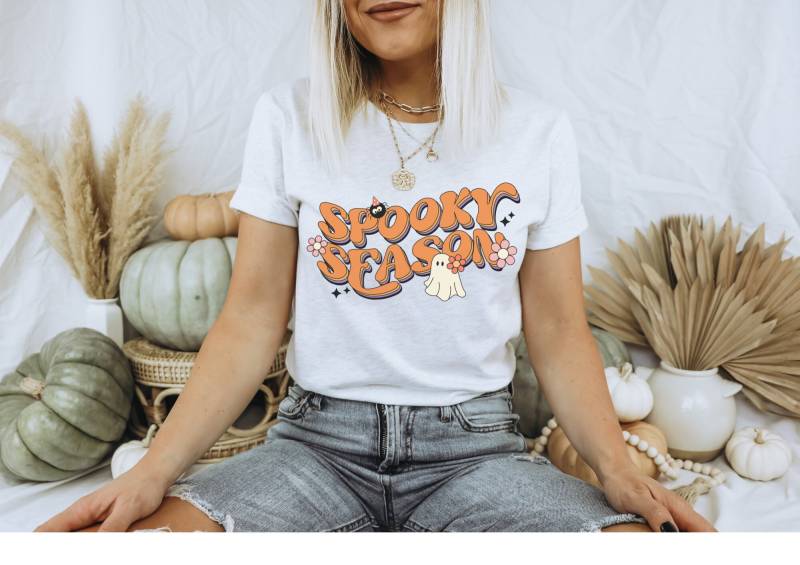 Geist Tshirt Halloween Retro - Shirt Boho Kleidung Herbstliches Halloweenmotiv Hippie Herbst von wodieLIEBElebt