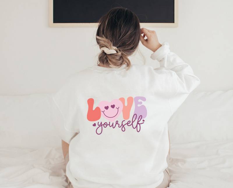 Self Love Sweater - Pullover Motivational Quote Retro Positivevibes Boho Kleidung Inspirationalclothing Statementshirt von BooksandBotany