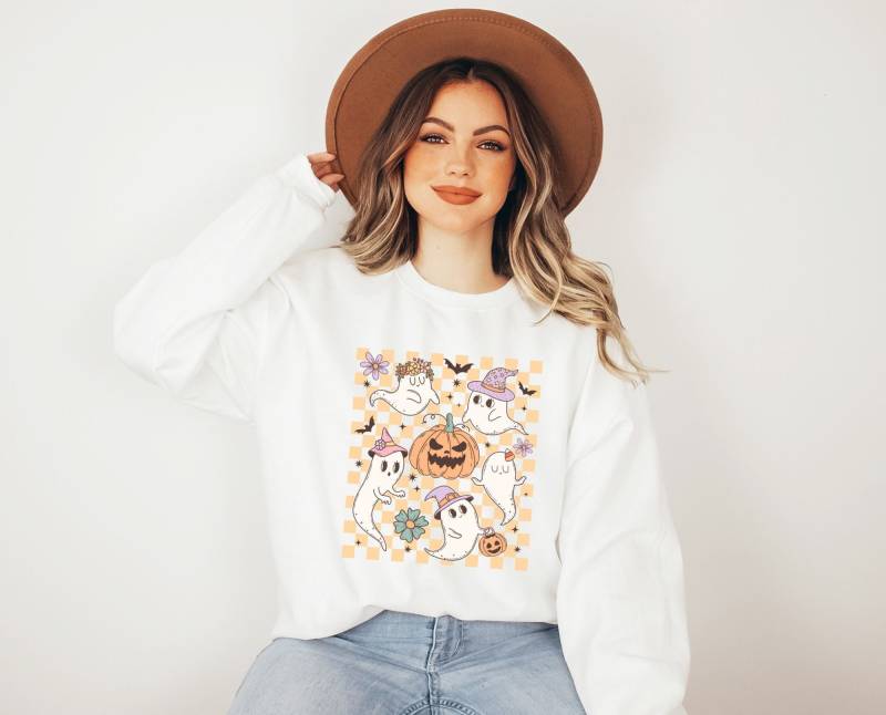 Sweatshirt Halloween Retro Ghost - Skelett Pullover Boho Kleidung Herbstliches Herbstmotiv Cottagecore von BooksandBotany