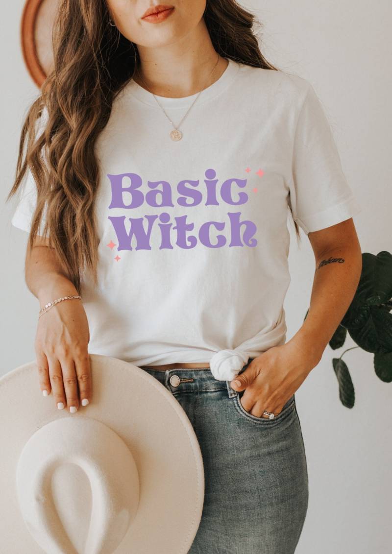 Tshirt Halloween Basic Switch Retro - Shirt Boho Kleidung Autumn Halloweenmotiv Hippie Herbst von BooksandBotany