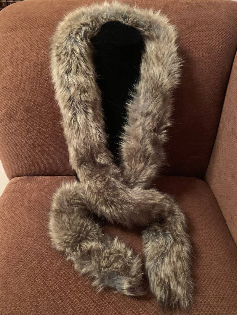 Waschbär Kunstpelz Schal Kuschelweiche Winterboa von BootTiaras