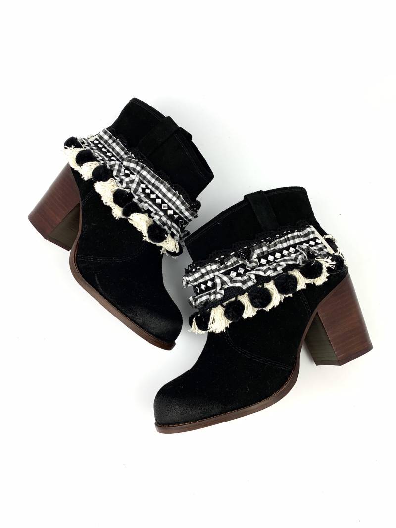 Verstellbare Stiefelmanschetten Western-Schuhstiefel-Schmuck Verstellbare Stiefelmanschetten Western-Schuhstiefel-Schmuck von Bootsologie