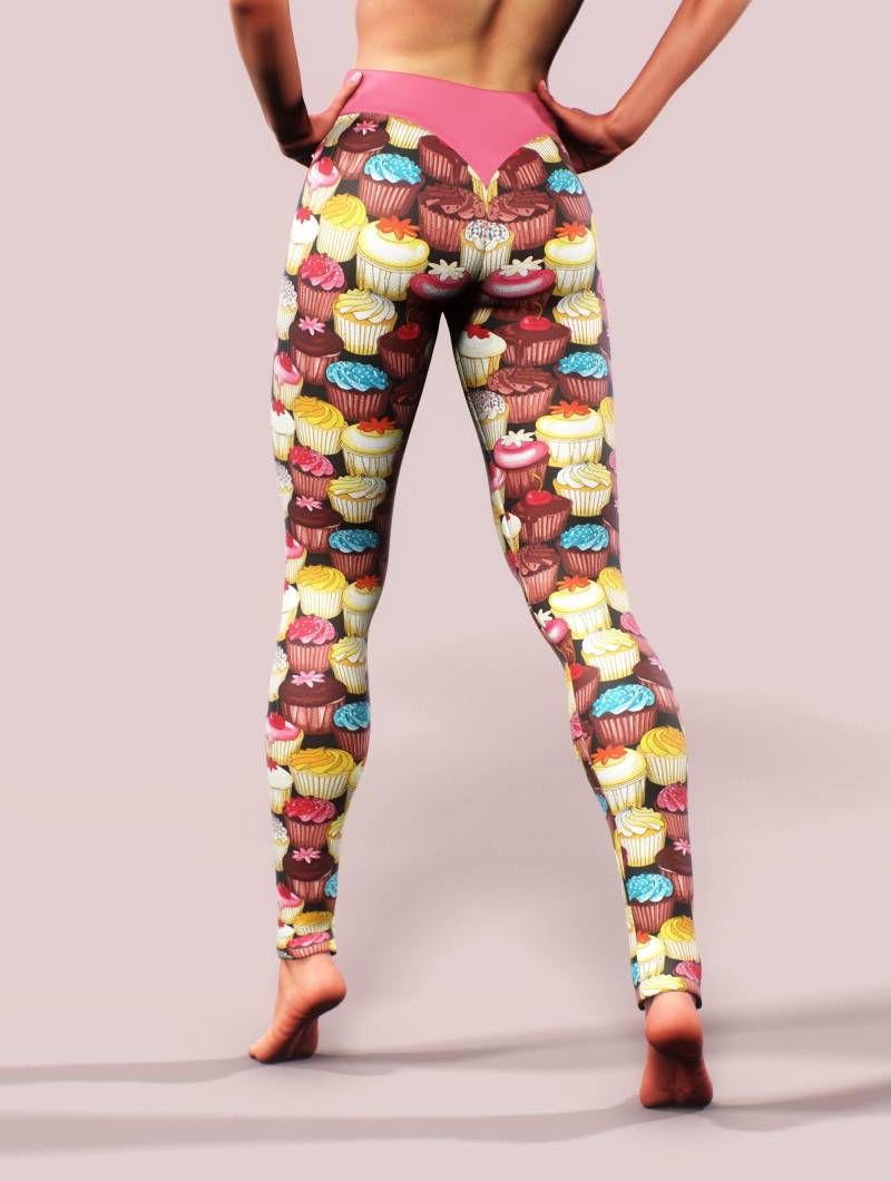 Cupcake Leggings - Lustige Trainingshose Für Frauen | Von Süßigkeiten Inspirierte Sportliche Bekleidung Muffin Candy Print Yoga Capris Oder Bike von BootySculpted