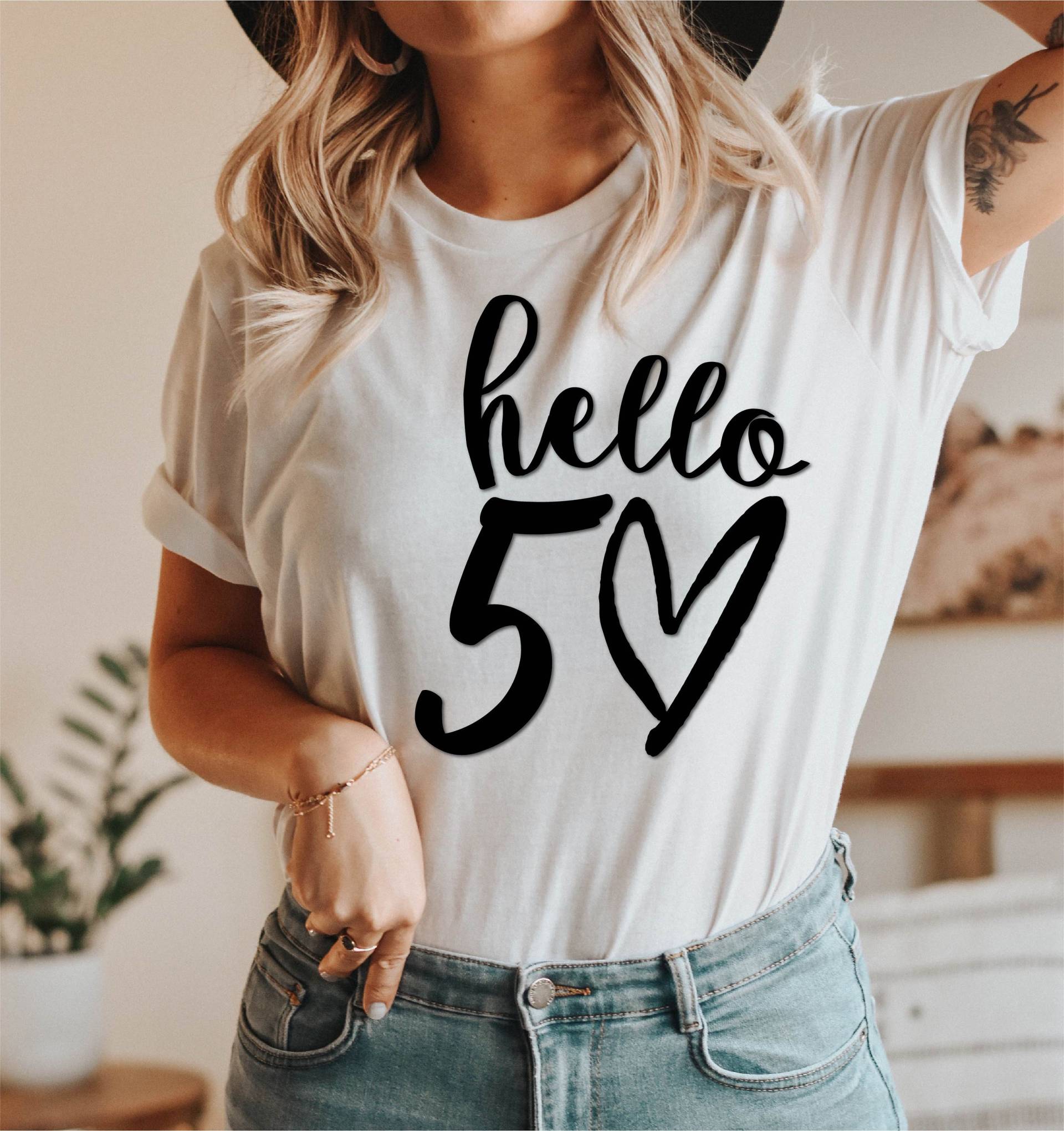 50. Geburtstag Tshirt Uk, Hello 50 Geburtstag, T-Shirts Für Frauen Männer, Personalisiertes Geburtstagsgeschenk Mama von BorderLes