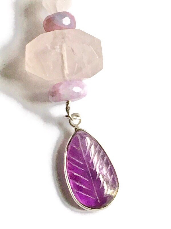 Amethyst Und Rosenquarz Langer Anhänger von BorealisJewellery