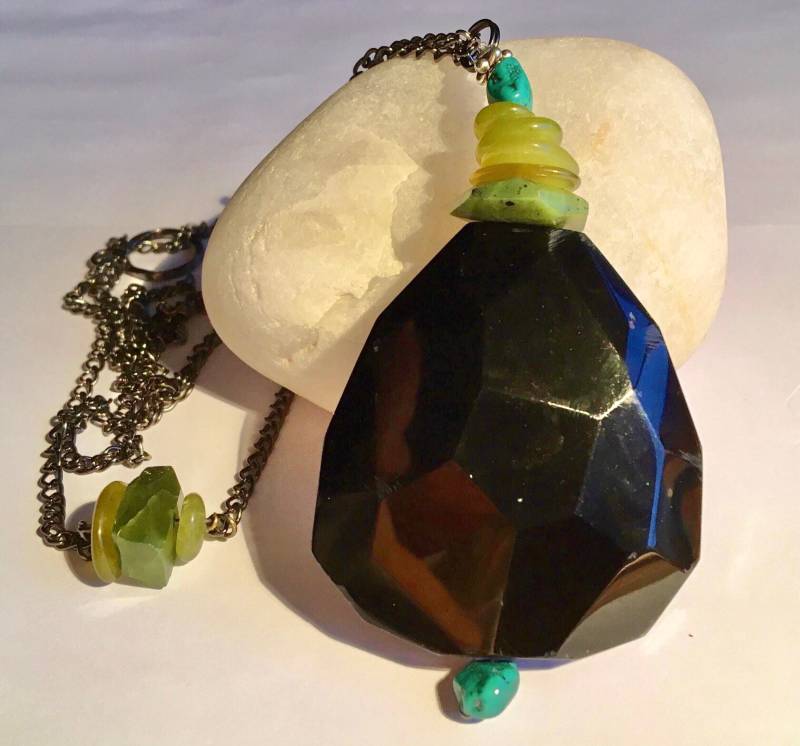 Großer Schwarzer Achat Anhänger von BorealisJewellery