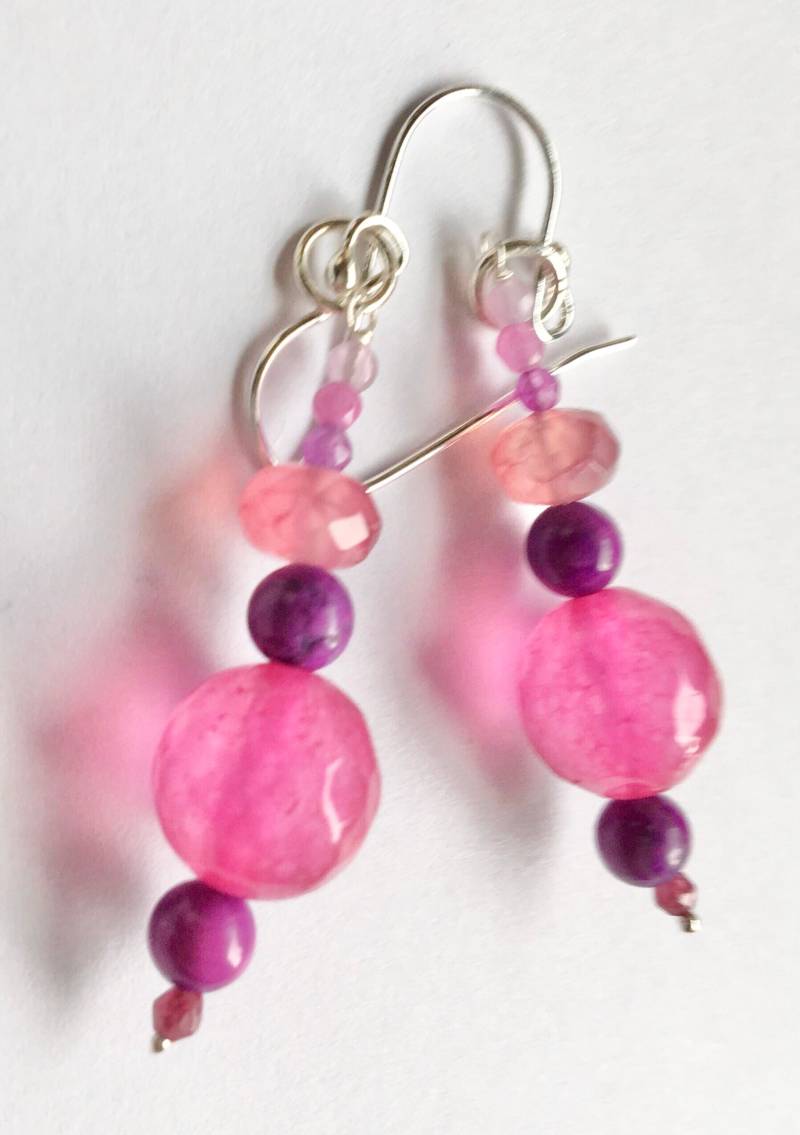 Magenta Quarz Ohrringe von BorealisJewellery