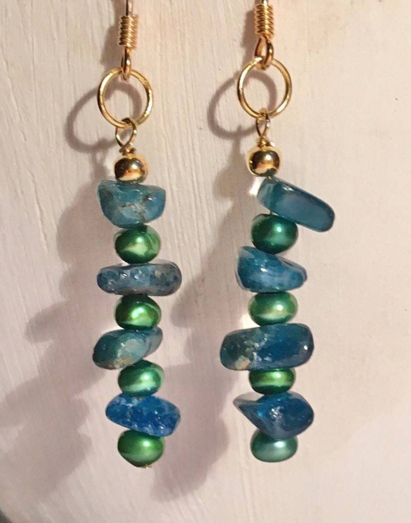 Ohrringe Aus Apatit Und Perle von BorealisJewellery