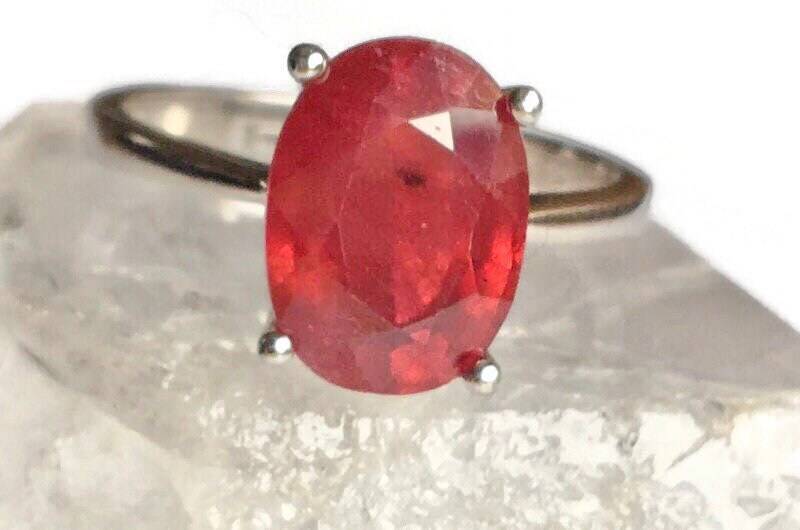 Rhodolith Granat Solitär Ring von BorealisJewellery