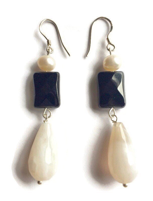 Schwarz-Weiße Ohrringe von BorealisJewellery