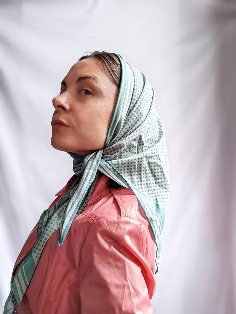 Dreieckstuch Vintage Polka Grün Mint von Boretrolondon