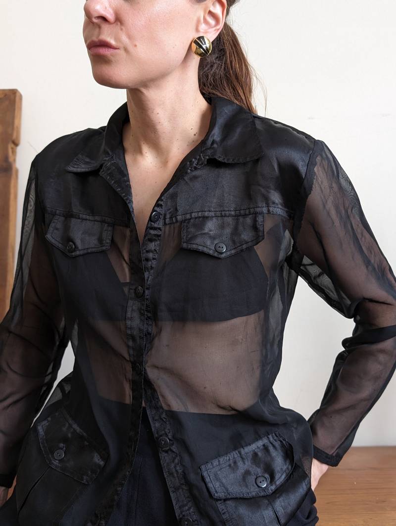 Vintage Schwarze Durchsichtige Schulterpolsterbluse, Safari-stil von Boretrolondon