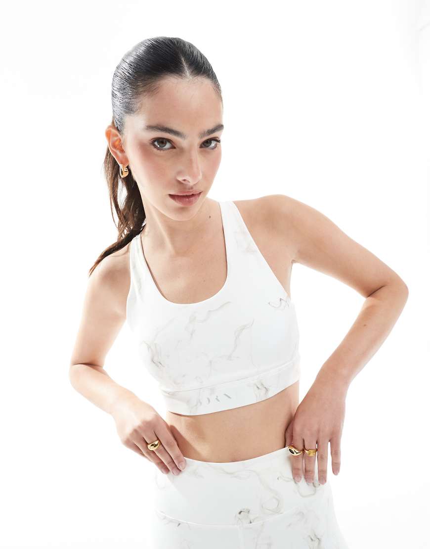 Born Living Yoga - Helio - Sport-BH in Pilzbraun mit herausnehmbarer Wattierung-Neutral von Born Living Yoga