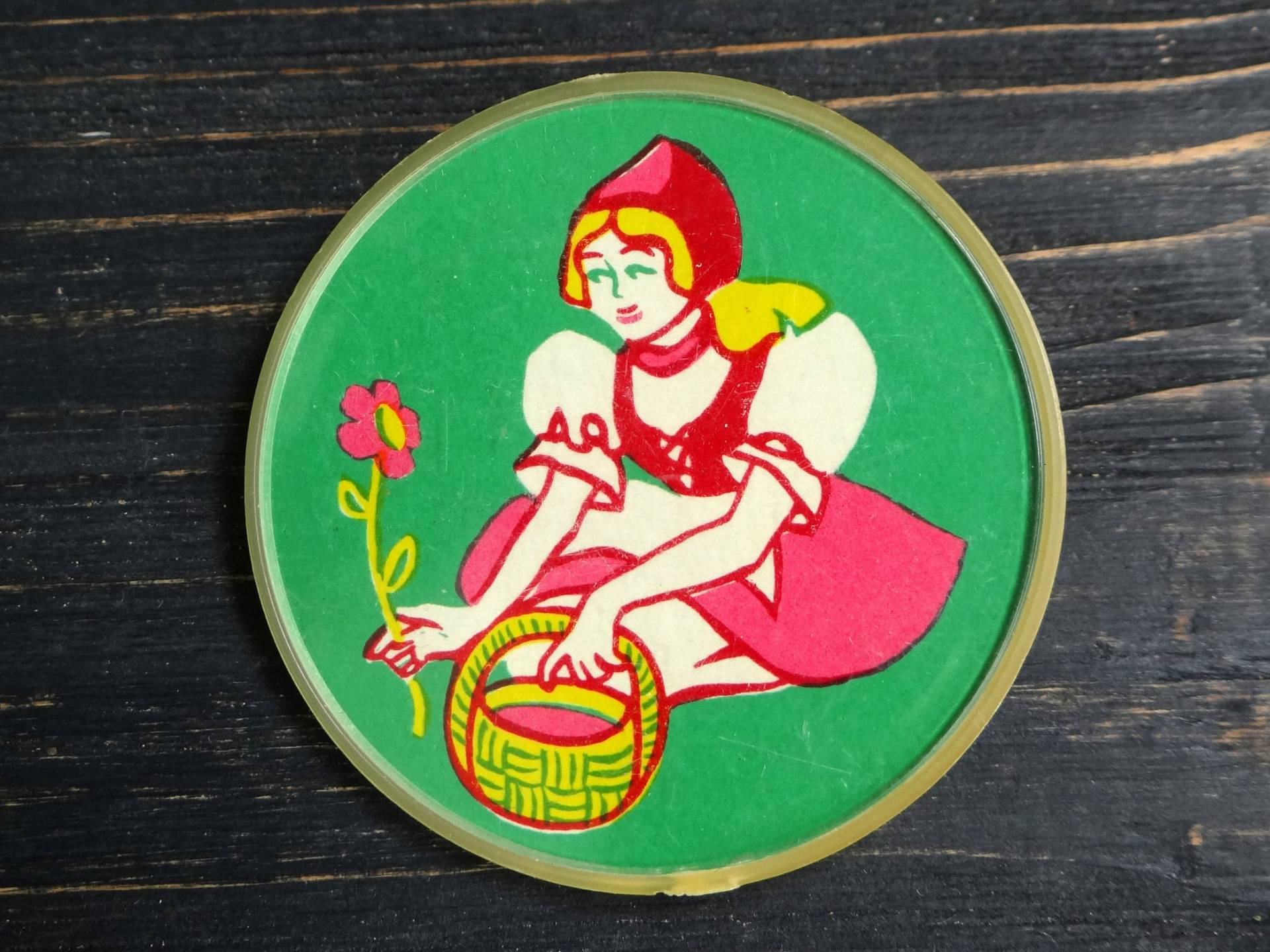 Pinback Button Rotkäppchen Abzeichen Kinder Brosche Märchen Rucksack Pin Geschenk von BornInTheSoviet