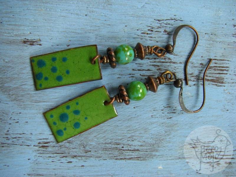Grün Gepunktet Kupfer Perlen Emaille Ohrringe - Natürliche Fackel Gebrannt Schmuck Grün Gepunktet Kupfer Perlen Emaille Ohrringe - Natürliche Fackel Gebrannt Schmuck von BoroMojoShop