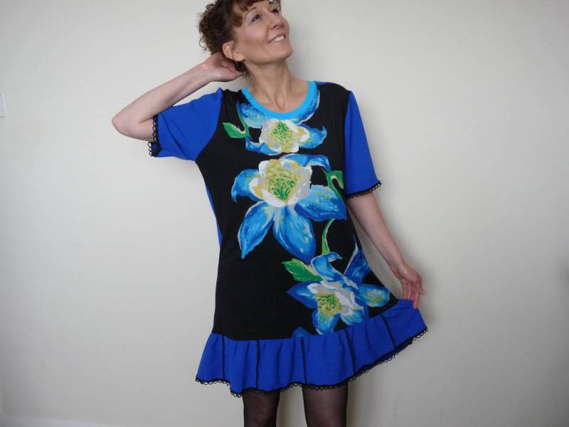 Blumen Kleid Für Frau, Boho Kleidung Hippie Plus Größe Upcycled Veränderte Tunika Oberteile Upcycling von BosaHandmade