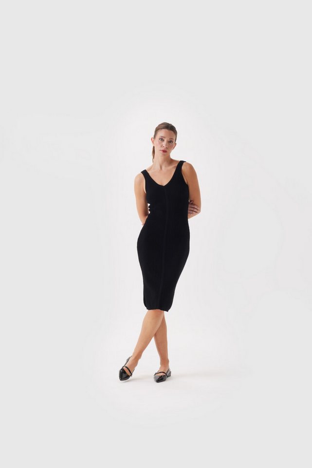 Boscana Strickkleid TRÄGERKLEID IN SCHWARZ GESTRICKT von Boscana