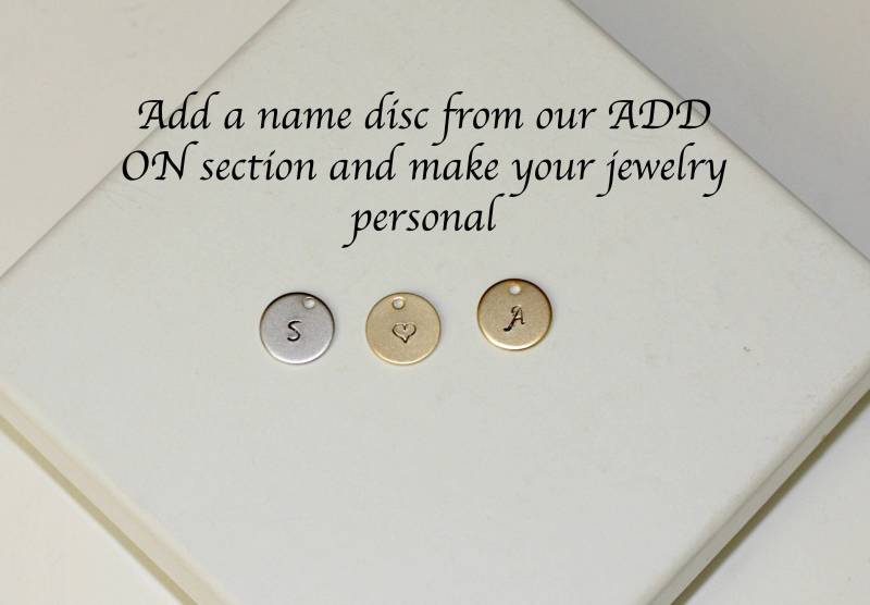 Fügen Sie Auf Gold Gefüllte Scheibe Sterlingsilber-Initialenscheibe Hinzu, Personalisierte Buchstabenmonogramm Benutzerdefinierte Namensscheibe von Boshar