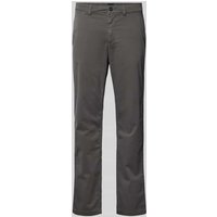 BOSS Orange Regular Fit Chino mit Gürtelschlaufen in Graphit, Größe 36/32 von Boss Orange