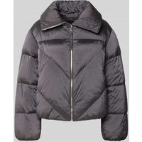BOSS Orange Regular Fit Steppjacke aus schimmerndem Gewebe Modell 'PADILENA' in Flieder, Größe 36 BOSS Orange Regular Fit Steppjacke aus schimmerndem Gewebe Modell 'PADILENA' in Flieder, Größe 36 von Boss Orange