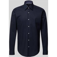 BOSS Regular Fit Business-Hemd mit Knopfleiste in Marine, Größe 44 von Boss