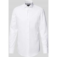 BOSS Slim Fit Business-Hemd mit Haifischkragen Modell 'Hank' in Weiss, Größe 41 BOSS Slim Fit Business-Hemd mit Haifischkragen Modell 'Hank' in Weiss, Größe 41 von Boss